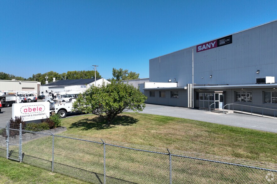 11 Anderson Dr, Albany, NY for sale - Primary Photo - Image 1 of 1