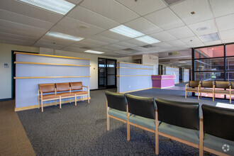 630 N Alvernon Way, Tucson, AZ for lease Interior Photo- Image 2 of 5