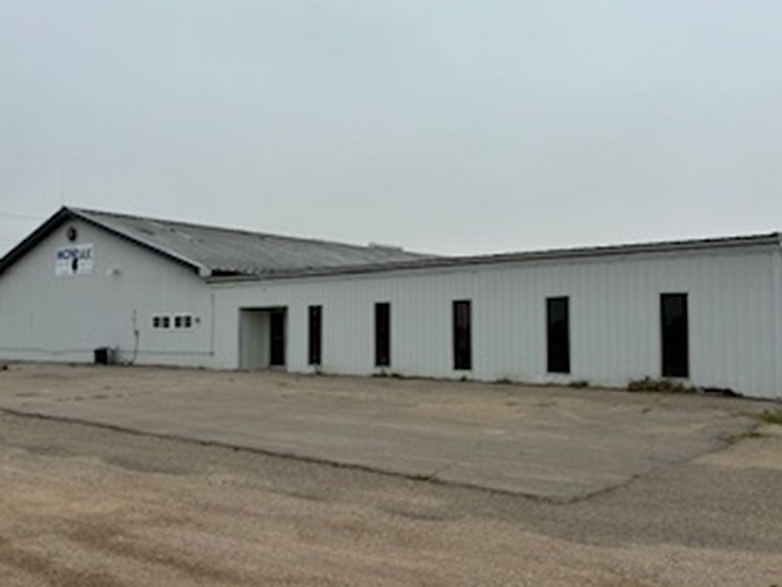 324-C 6th SW Ave, Stanley, ND for sale Primary Photo- Image 1 of 28