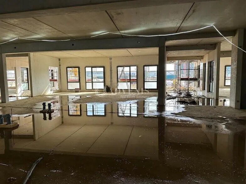 Office in Serris for sale - Construction Photo - Image 3 of 5