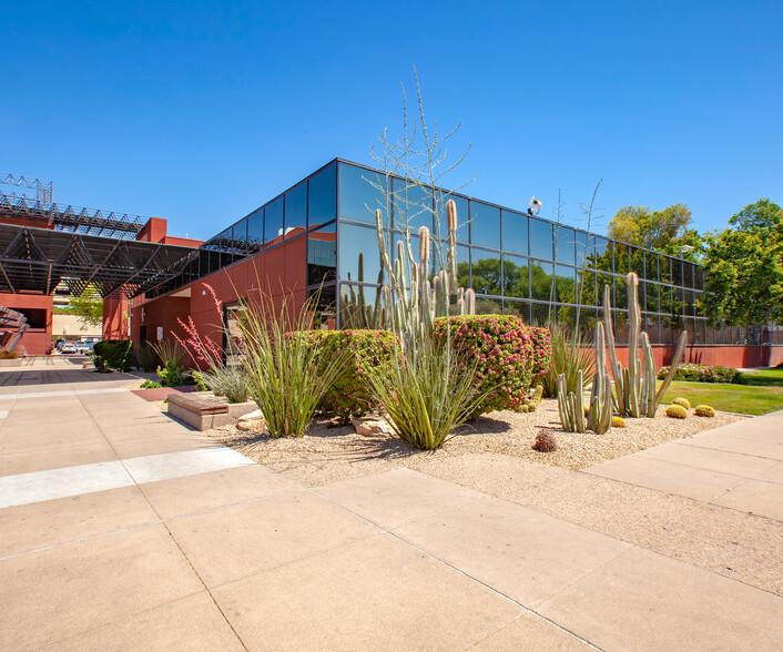 10000 N 31st Ave, Phoenix, AZ for lease - Building Photo - Image 1 of 5