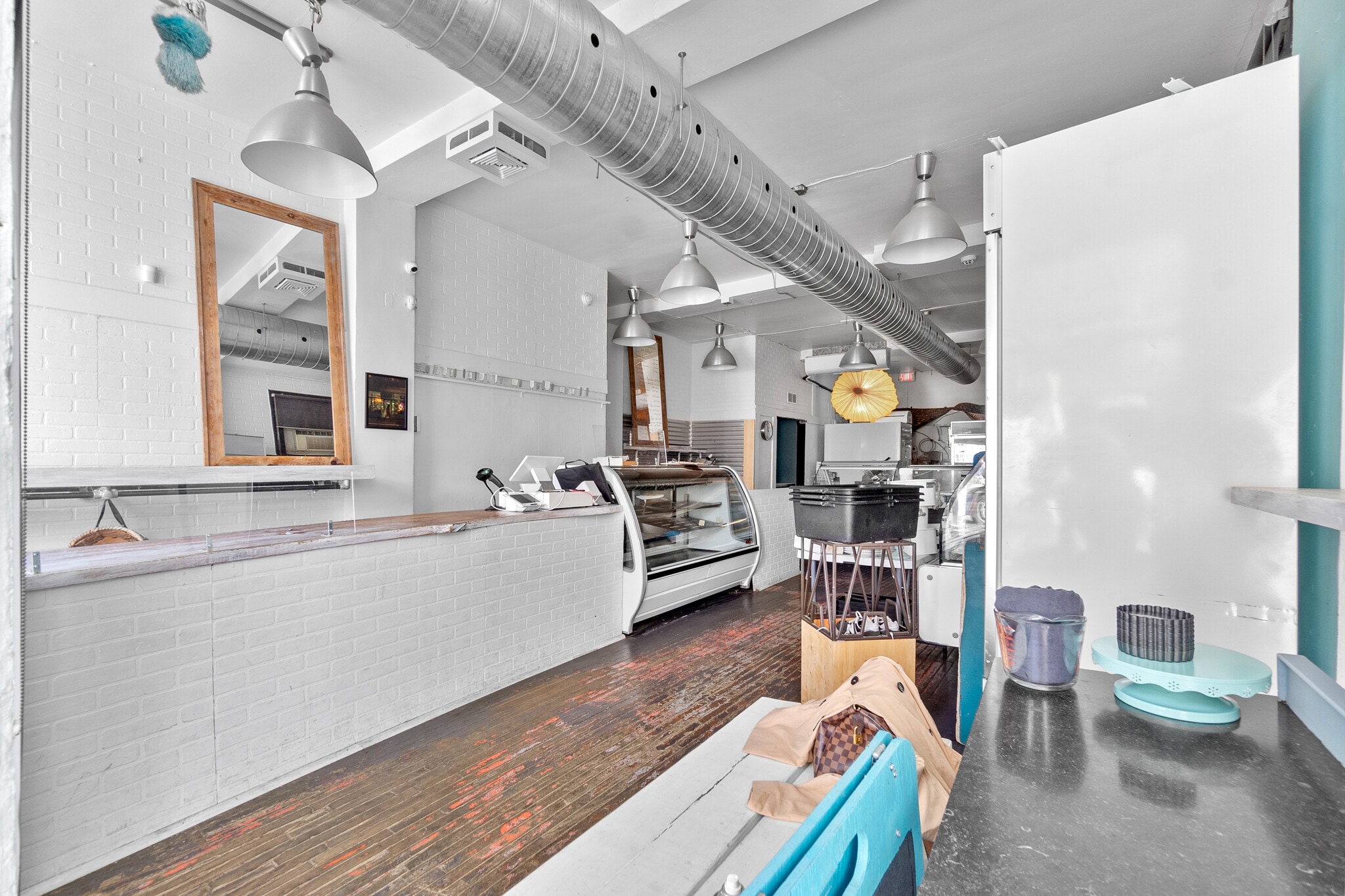 4640-4650 Rue Wellington, Montréal, QC for lease Interior Photo- Image 1 of 8