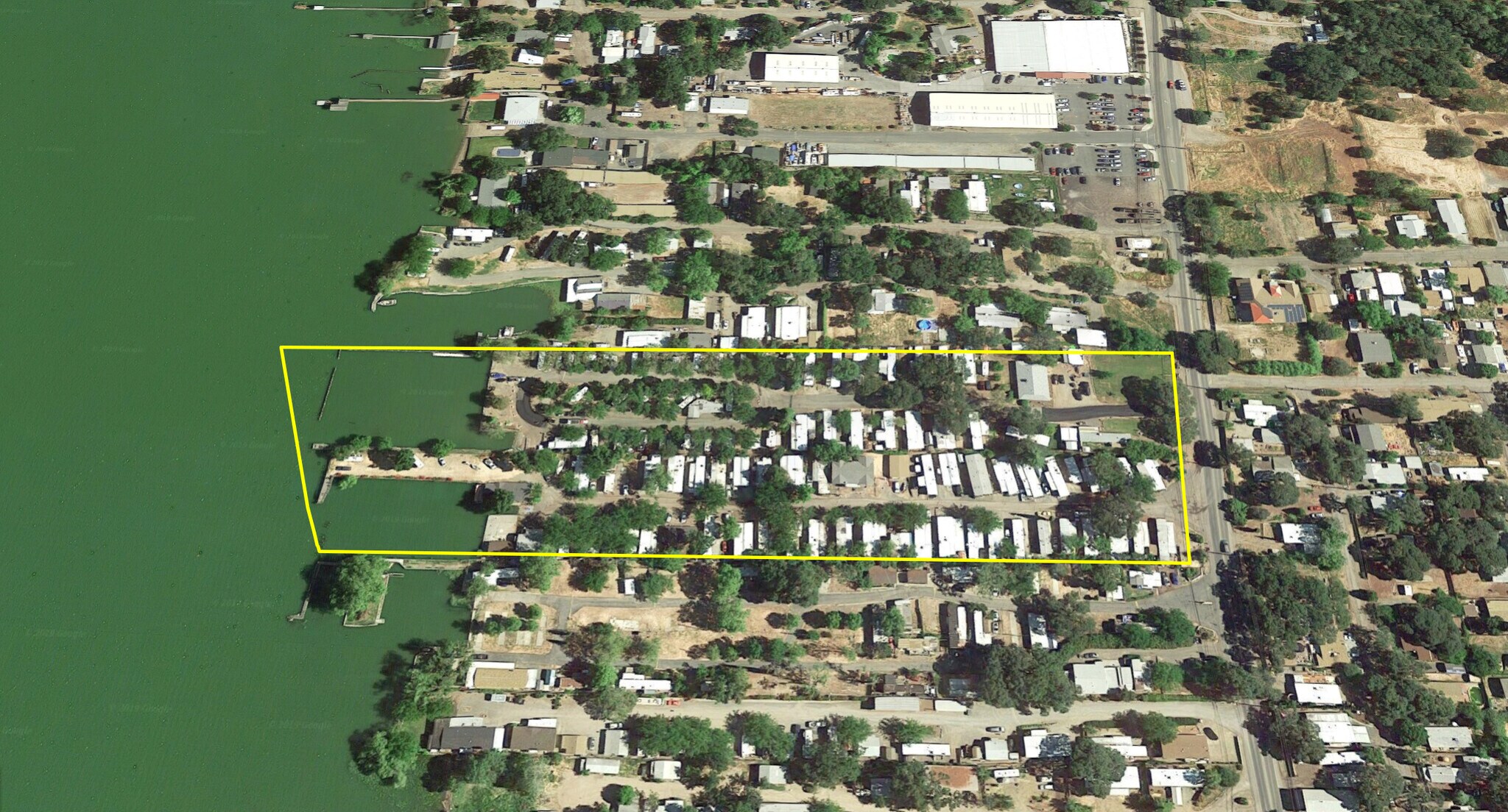 Lakeland & Lakefront Mobile Home Park Clearlake, CA for Sale