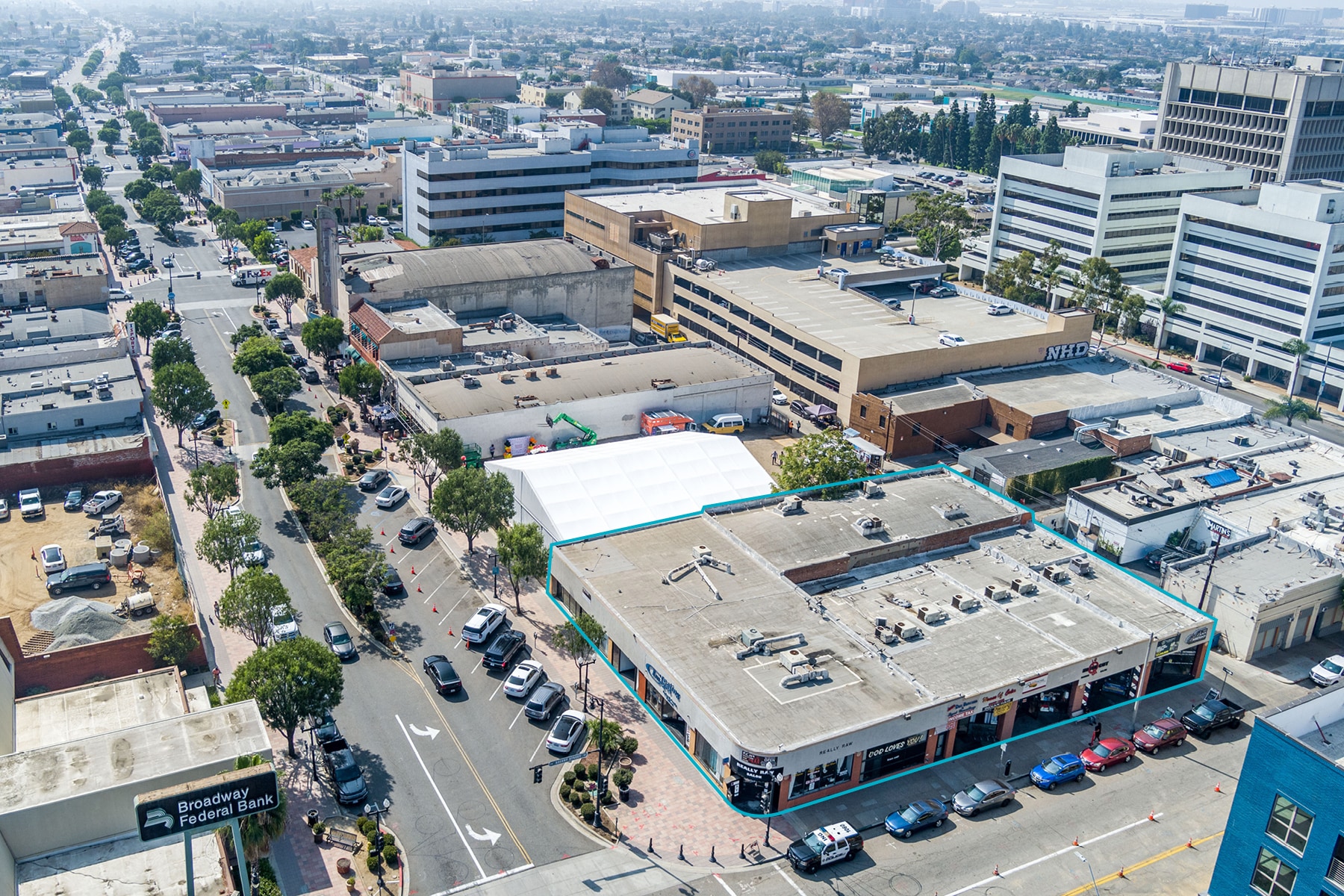 157-167 N Market St, Inglewood, CA for lease Building Photo- Image 1 of 14