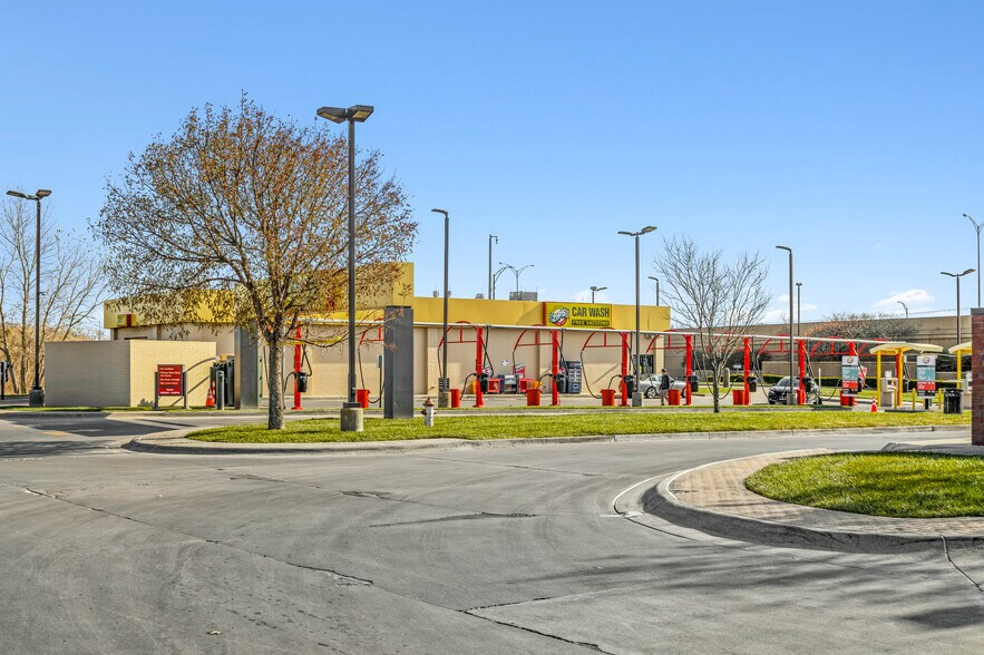 1506 S Maize Rd, Wichita, KS 67209 Zips Car Wash Wichita, KS (South