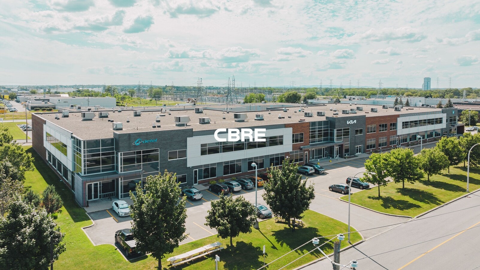 3200 Rue SaintLaurent, QC H4S 2G5