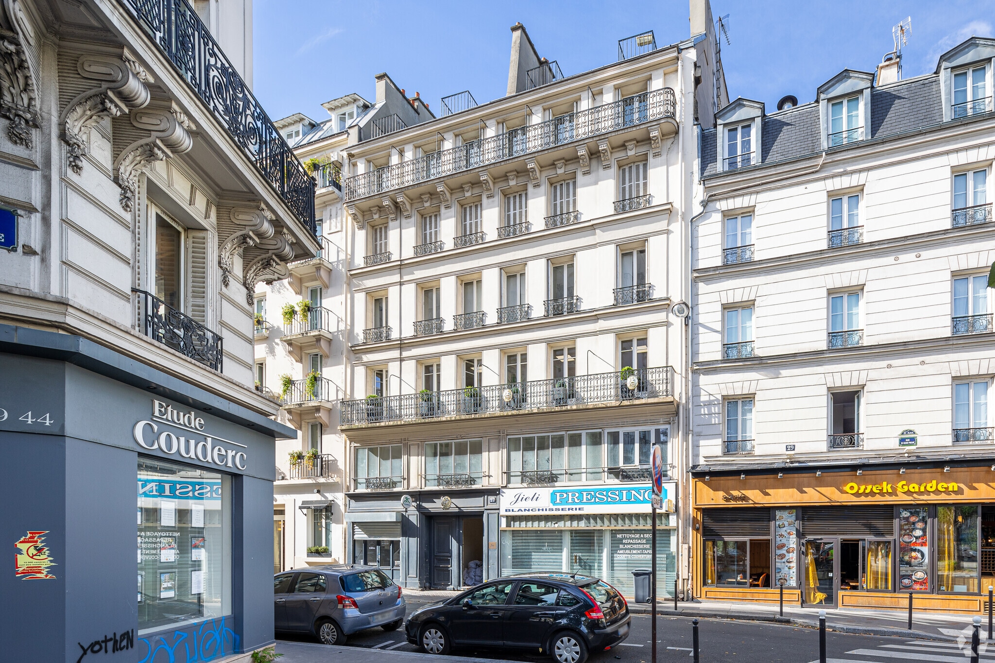 27 Rue Du Grand Prieuré, Paris for lease Primary Photo- Image 1 of 3