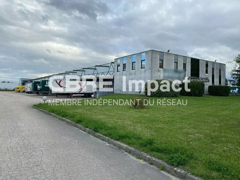 Industrial in Longvic for sale - Building Photo - Image 1 of 8