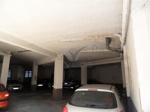 Retail in Cuenca, Cuenca for lease Interior Photo- Image 2 of 5