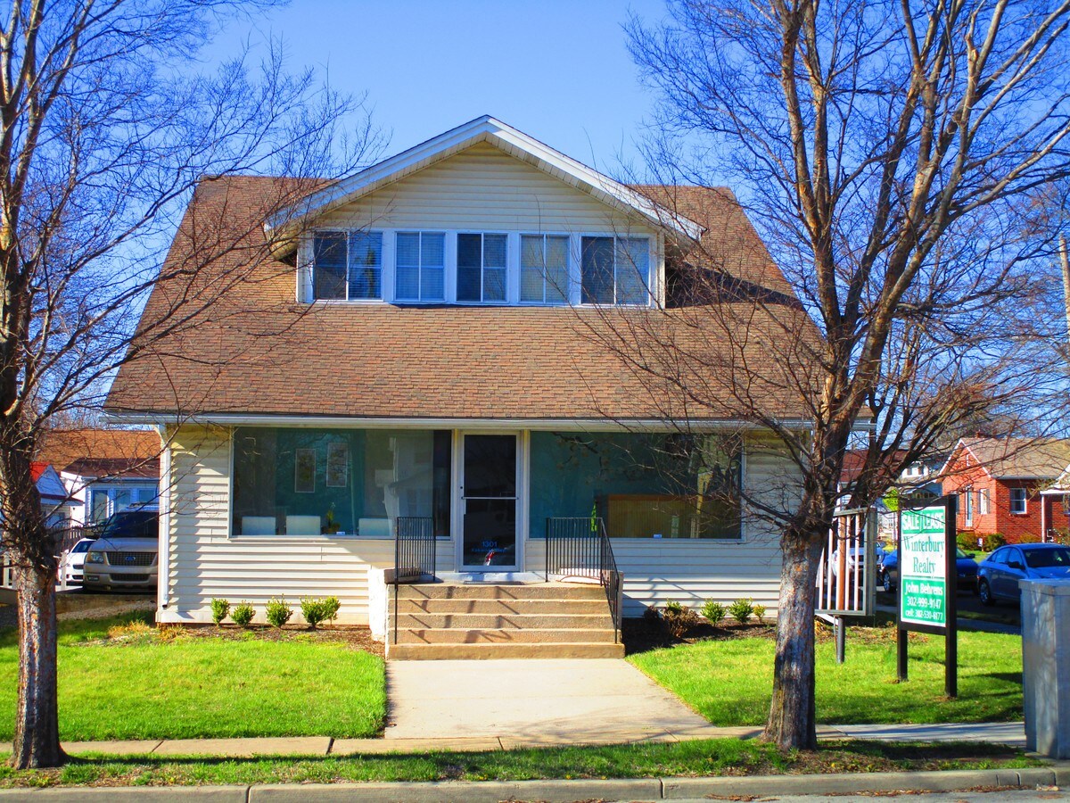 1301 Robert Kirkwood Hwy, Elsmere, DE 19805