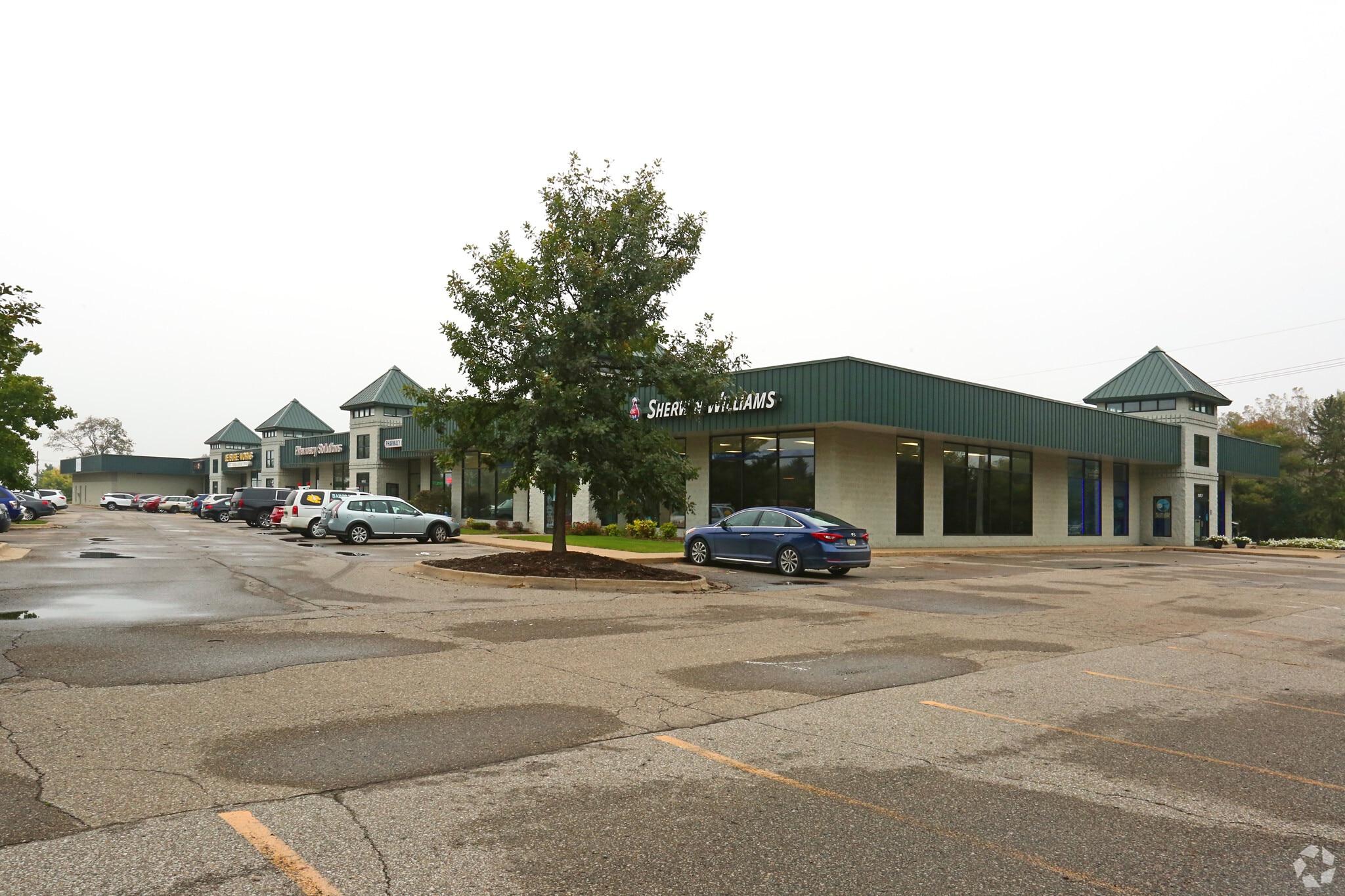 5204 Jackson Rd, Ann Arbor, MI 48103 Pine Ridge Towers