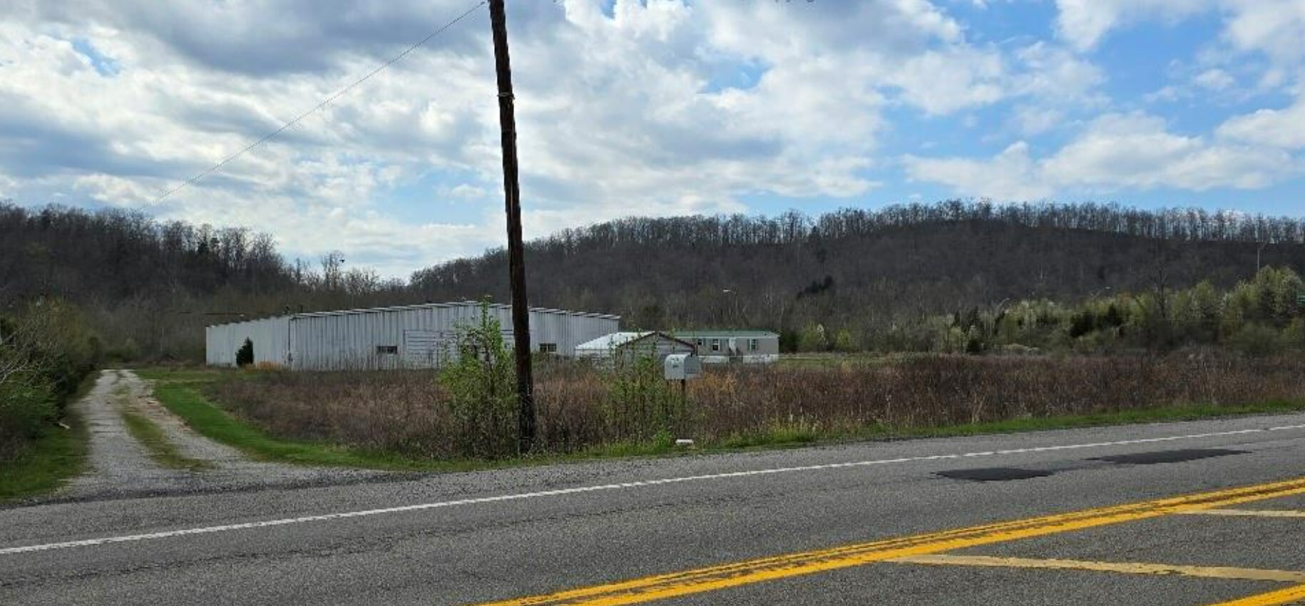 19863 Winfield Rd, Fraziers Bottom, WV for sale Primary Photo- Image 1 of 6