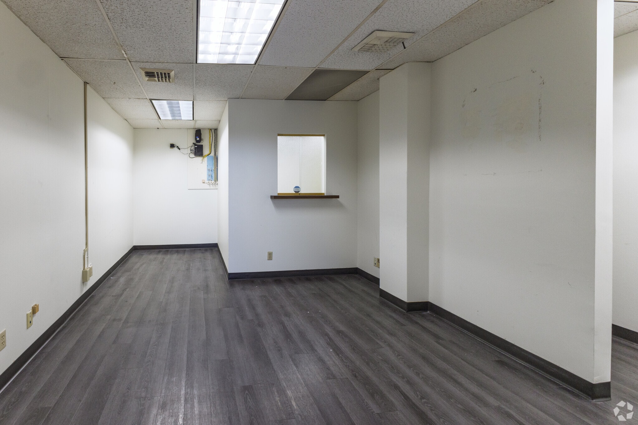 3605 Long Beach Blvd, Long Beach, CA for lease Interior Photo- Image 1 of 4
