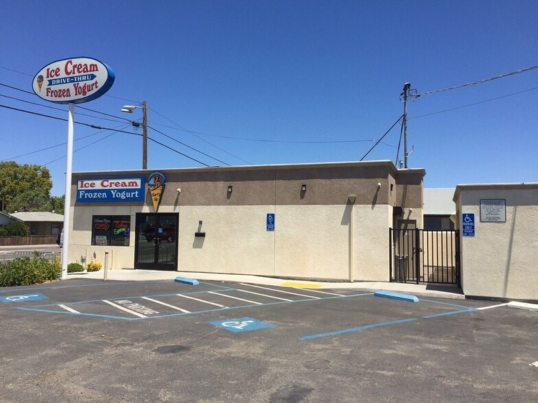 107 W Pacheco Blvd, Los Banos, CA for sale - Building Photo - Image 2 of 22