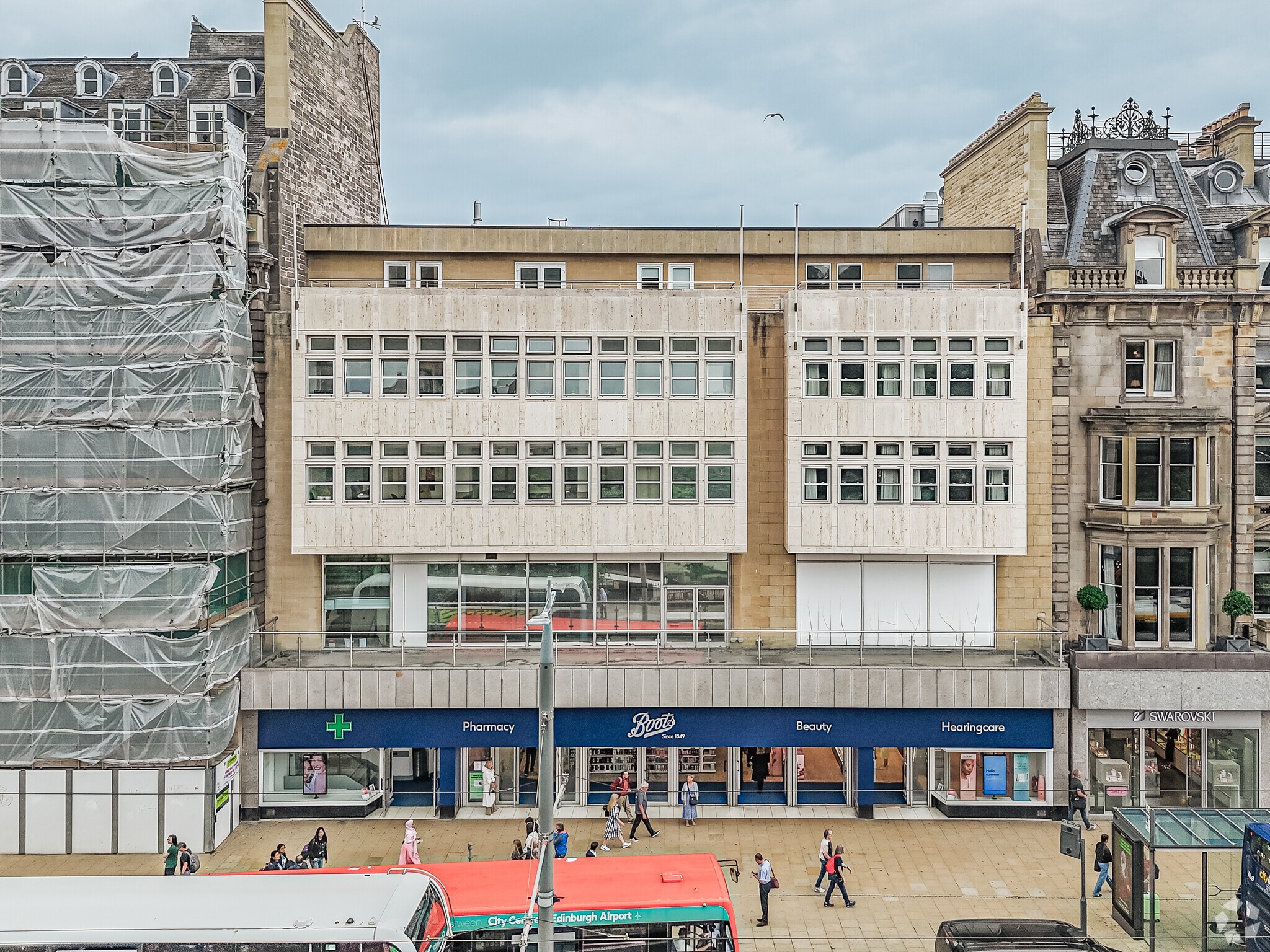 107-108 Princes St, Edinburgh for sale Primary Photo- Image 1 of 1