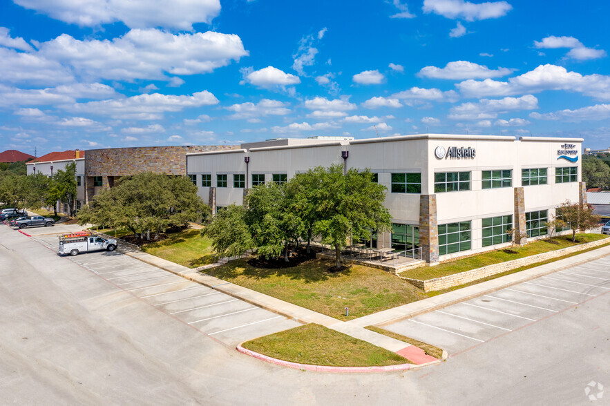 227 N Loop 1604 E, San Antonio, TX for lease - Building Photo - Image 2 of 9