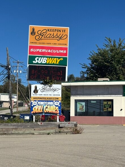 502 Washington Rd, Washington, PA for lease - Building Photo - Image 3 of 5