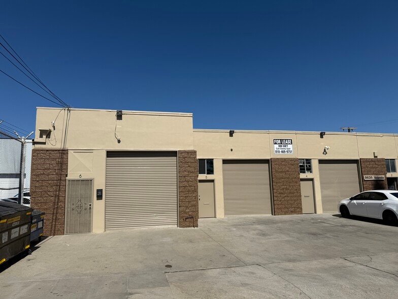 8635 Yolanda Ave, Northridge, CA for lease - Building Photo - Image 1 of 7