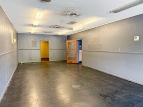 12560 US-27, Chickamauga, GA for lease Building Photo- Image 2 of 7