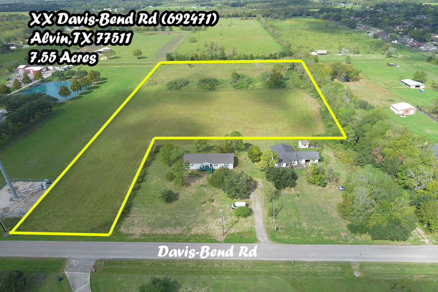 2310 Davis Bend Rd, Alvin, TX for sale - Aerial - Image 1 of 8