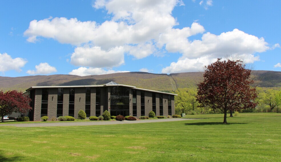 201 Howland Ave, Adams, MA for sale - Building Photo - Image 1 of 1