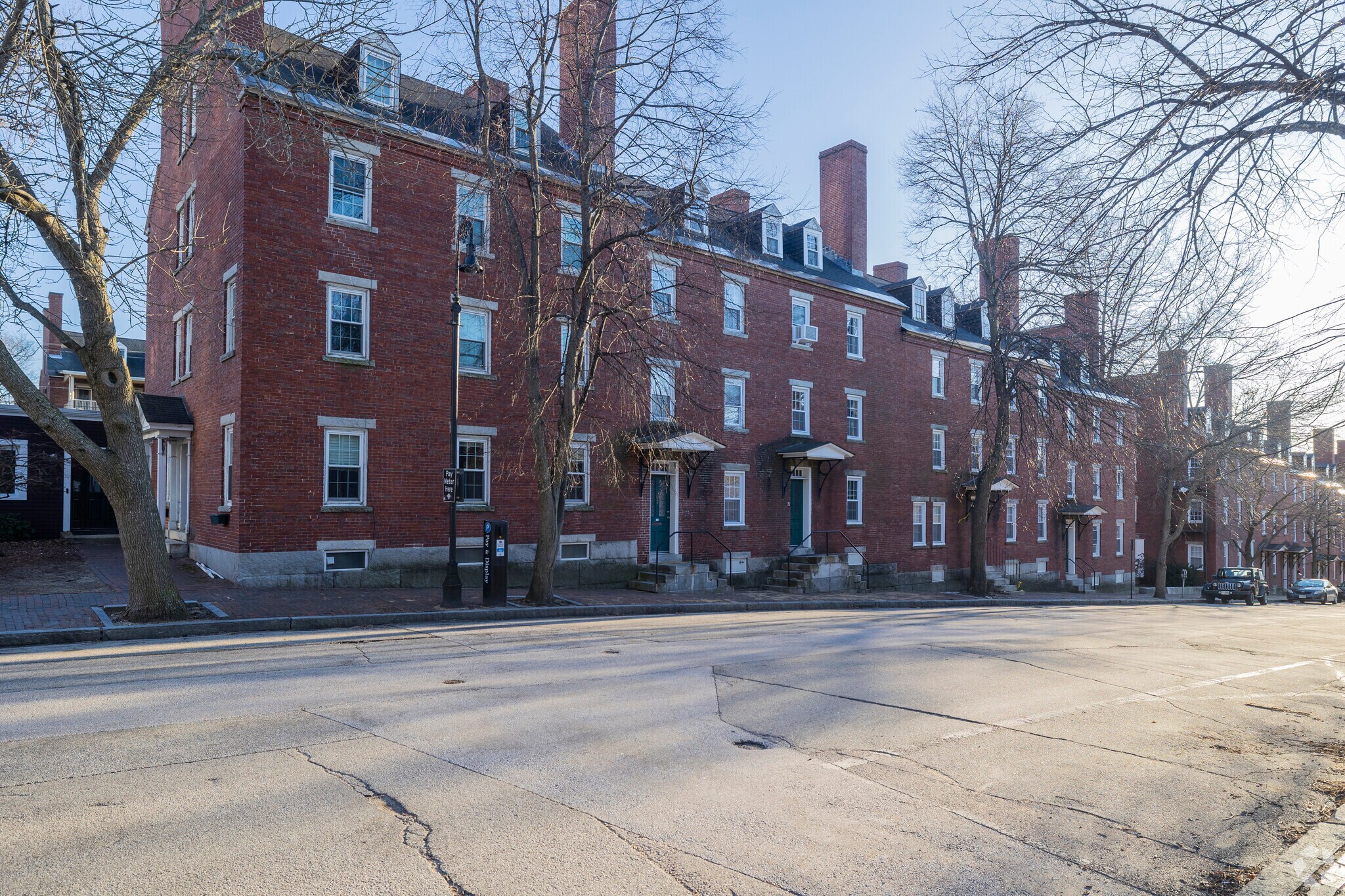 98 Middle St, Manchester, NH for sale Primary Photo- Image 1 of 1