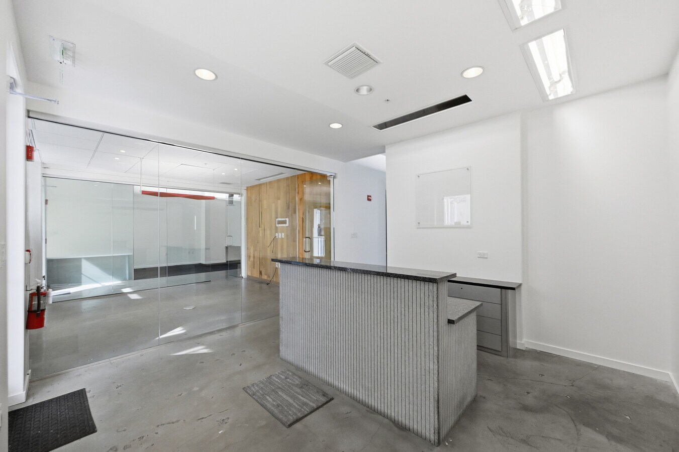 1348-1358 Fruitville Rd, Sarasota, FL 34236 - Unit 203/204 -  - Interior Photo - Image 1 of 6