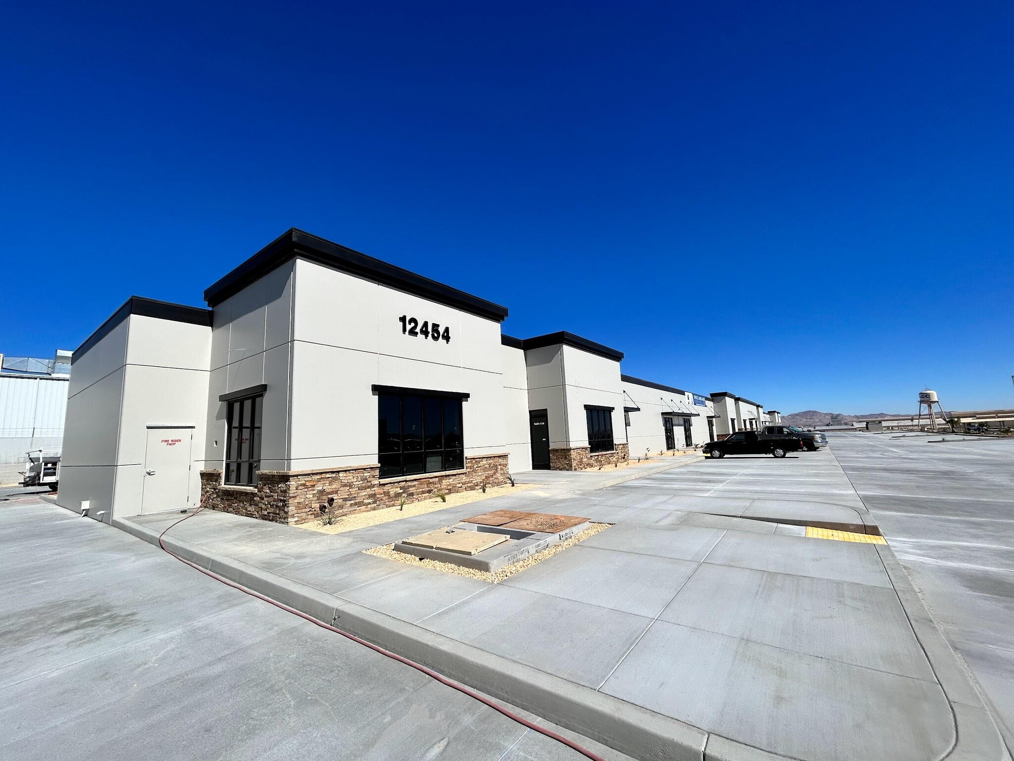 12454 Industrial Center Dr, Victorville, CA for lease Building Photo- Image 1 of 2