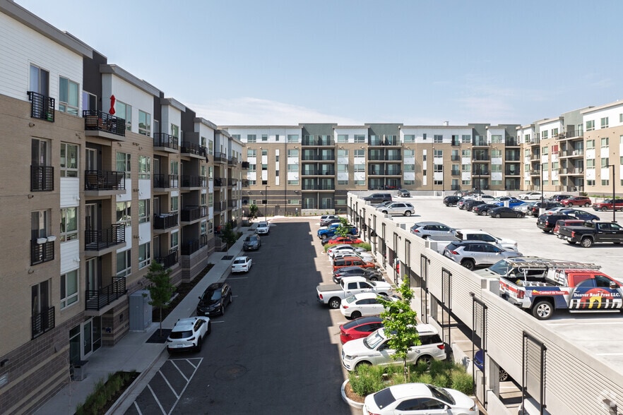 10900 High Note Ave, Lone Tree, CO for lease - Building Photo - Image 3 of 35