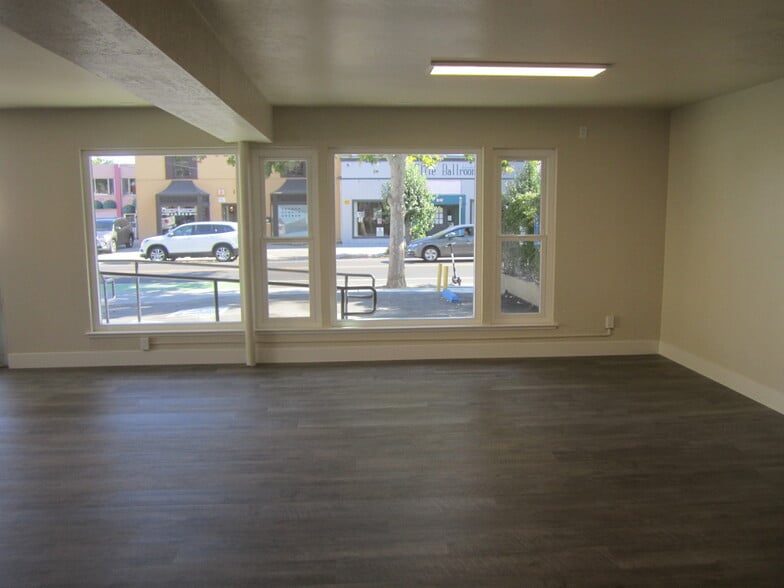 1035 Park Ave, San Jose, CA for lease - Building Photo - Image 3 of 17