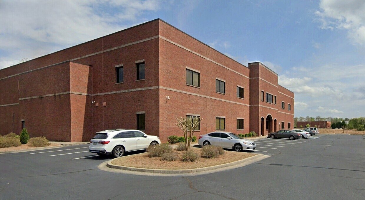 4172 Industry Way, Flowery Branch, GA for sale Building Photo- Image 1 of 1