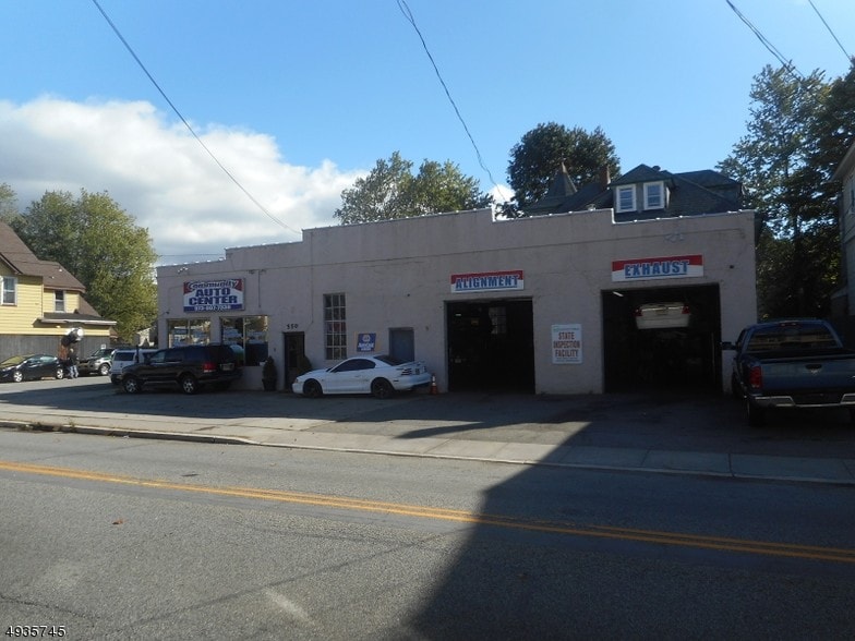 550 Ringwood Ave, Wanaque, NJ 07465