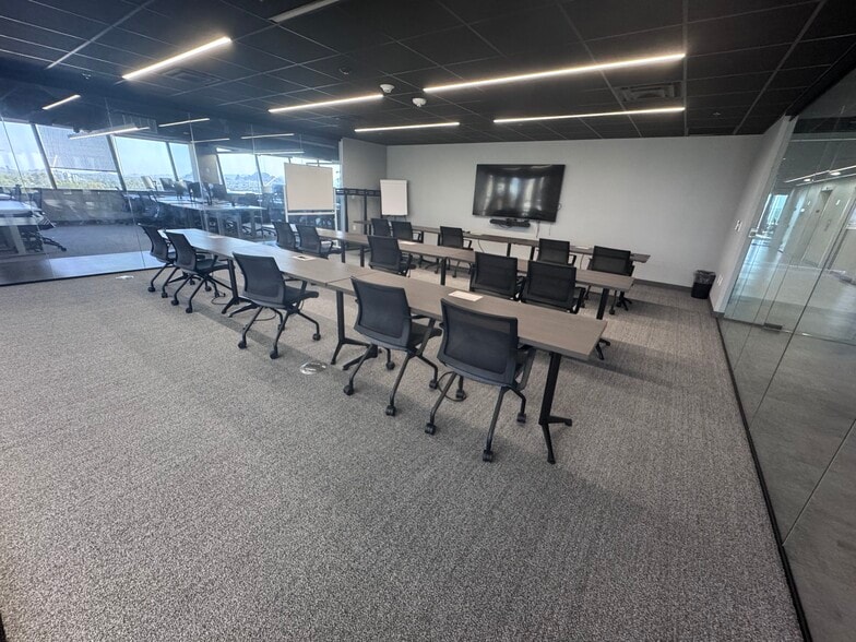 6900 E Camelback Rd, Scottsdale, AZ for lease - Building Photo - Image 3 of 10