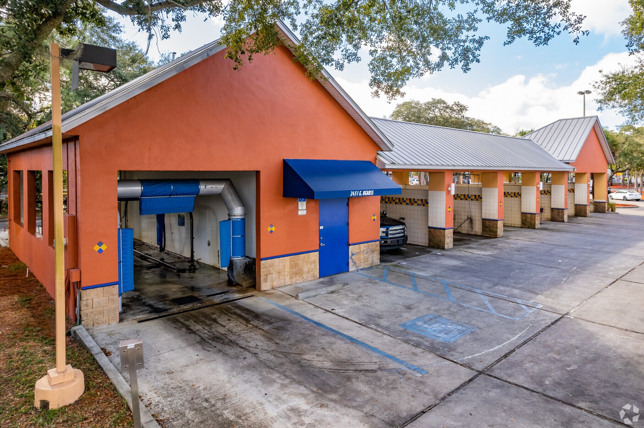 2451 E Bearss Ave, Tampa, FL for sale Building Photo- Image 1 of 1