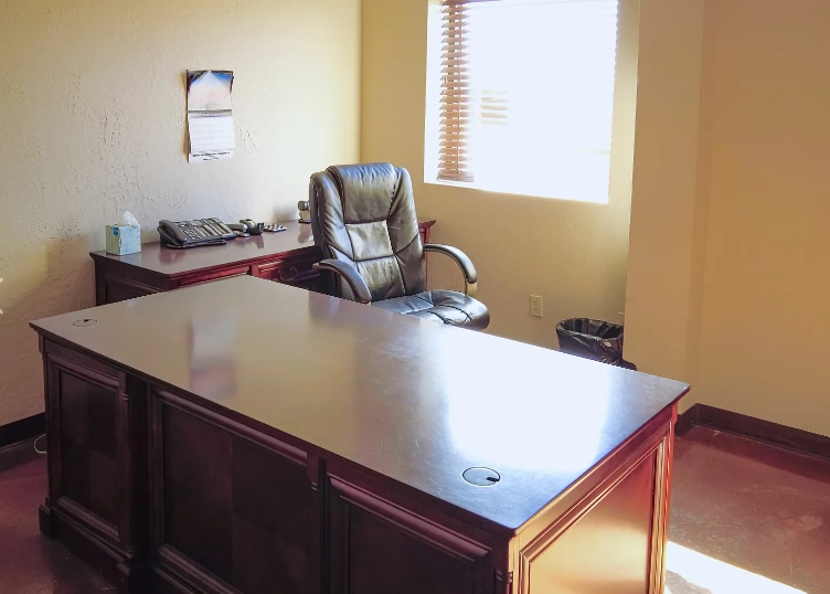 2003 S Merritt Rd, Elk City, OK for sale - Building Photo - Image 3 of 18