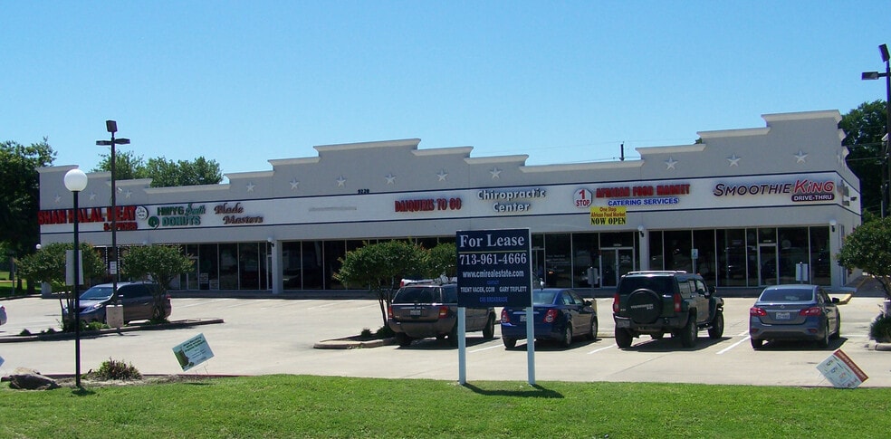 9210-9220 S Hwy 6, Houston, TX for lease - Building Photo - Image 1 of 7