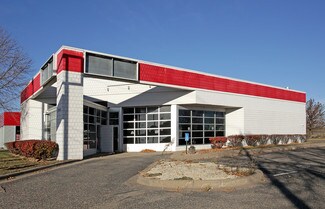 More details for 1955 County Road D E, Maplewood, MN - Retail for Lease