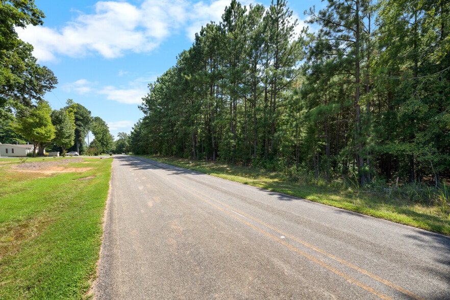 4110 Wilson Town rd, Oxford, NC for sale - Building Photo - Image 3 of 5