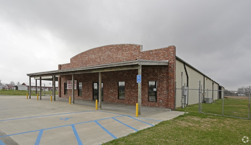 7805 Highway 90 W, New Iberia, LA 70560 | LoopNet