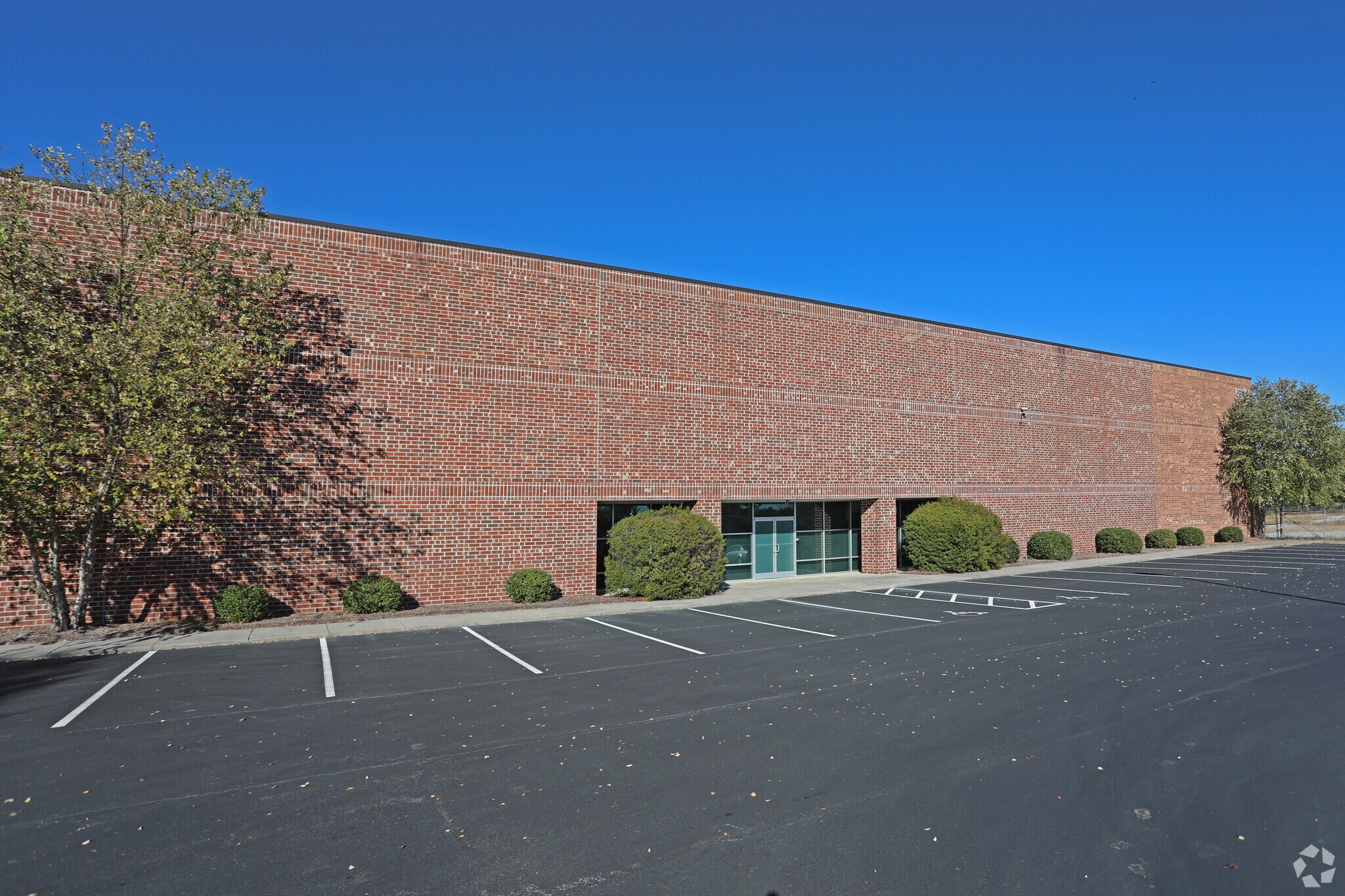 6348 Burnt Poplar Rd, Greensboro, NC for lease Primary Photo- Image 1 of 28