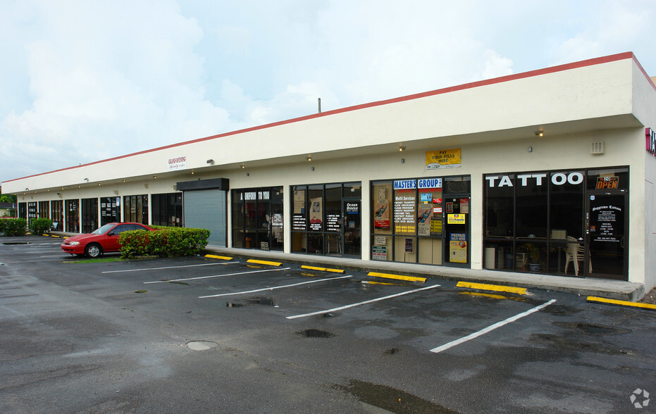 20-68 NW 167th St, Miami, FL for lease - Building Photo - Image 2 of 10