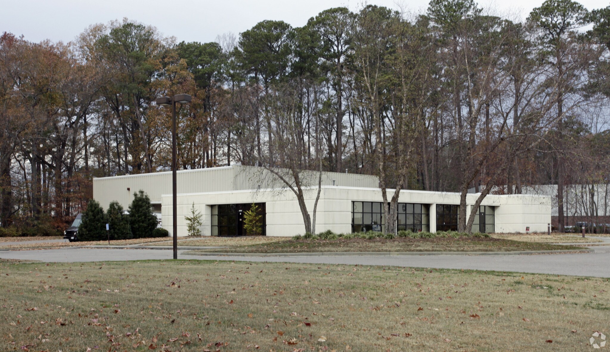 615 Regional Dr, Hampton, VA for sale Primary Photo- Image 1 of 1