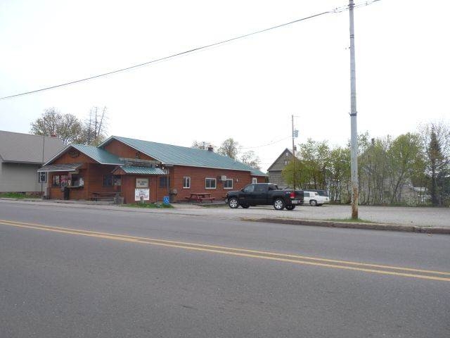 805 Calumet St, Lake Linden, MI for sale Primary Photo- Image 1 of 1