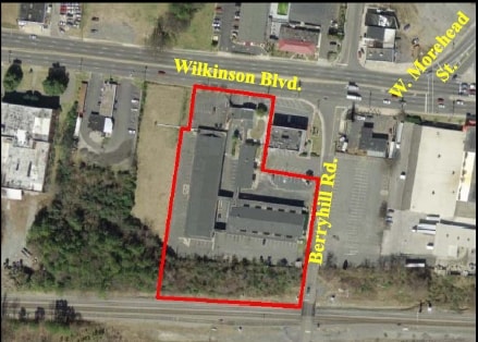 2403 Wilkinson Blvd, Charlotte, NC for lease - Image 1 of 8