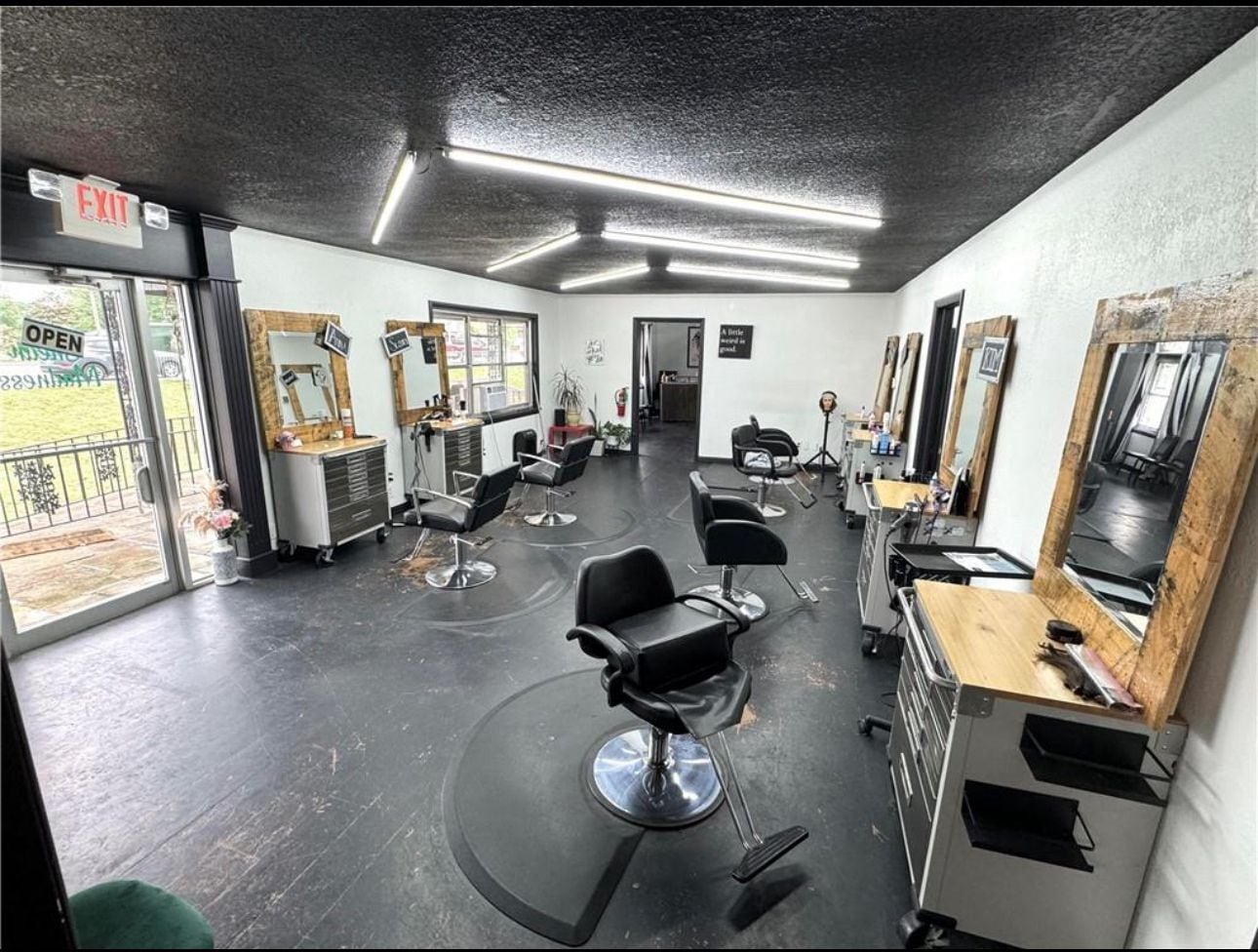 1208 S Walton Blvd, Bentonville, AR for lease Interior Photo- Image 1 of 8