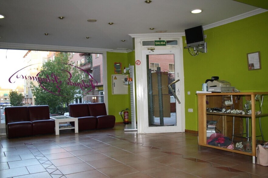 Multifamily in Madrid, Madrid for sale - Interior Photo - Image 1 of 1