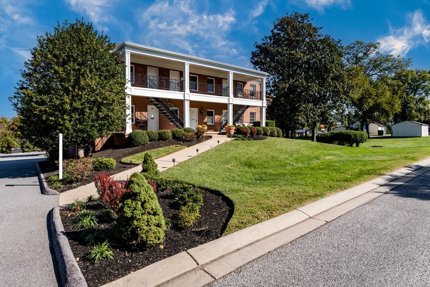 12 Galloway Ave, Cockeysville, MD for lease - Building Photo - Image 1 of 4