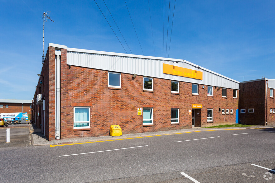 58-66 Hammonds Dr, Eastbourne for lease - Building Photo - Image 2 of 2