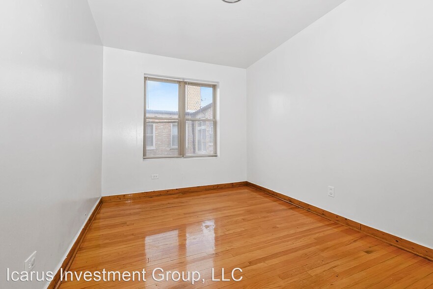 6237-6245 S Kedzie Ave, Chicago, IL for lease - Interior Photo - Image 3 of 55