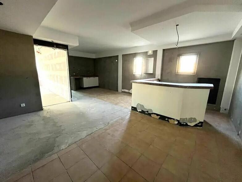 Office in CANNES-LA-BOCCA for lease - Interior Photo - Image 3 of 4